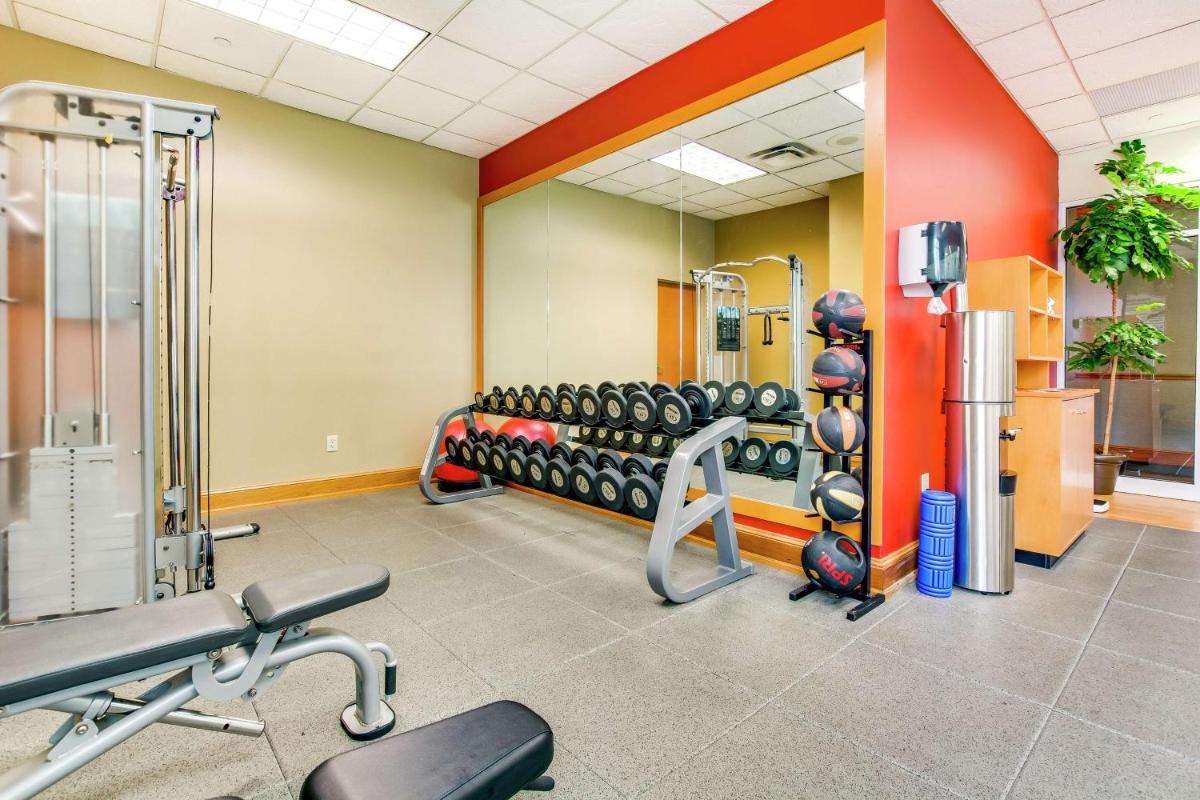 Hilton Garden Inn Louisville Airport - image 5