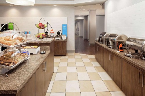 Hampton Inn Louisville Downtown - image 24