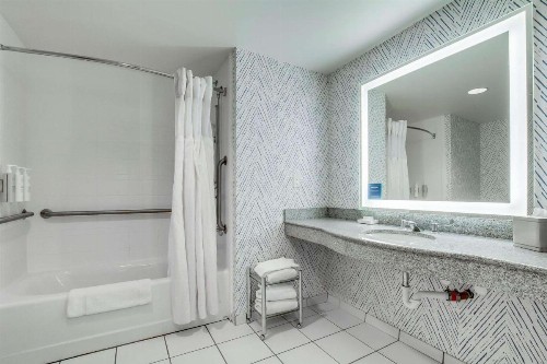 Hilton Garden Inn Louisville-Northeast - image 47