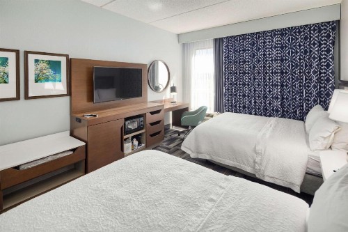 Hampton Inn Louisville Northeast - image 14