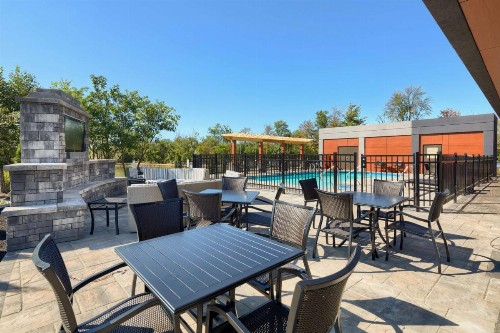 Hampton Inn Louisville Northeast - image 5