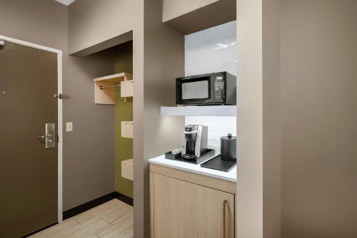Hilton Garden Inn Louisville East - image 20