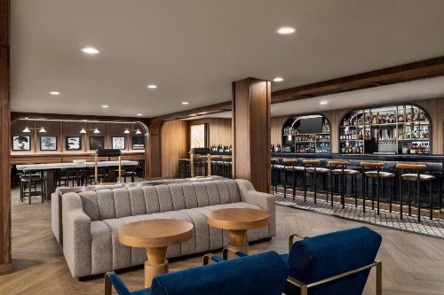 Crowne Plaza Louisville Airport Expo Center an IHG Hotel