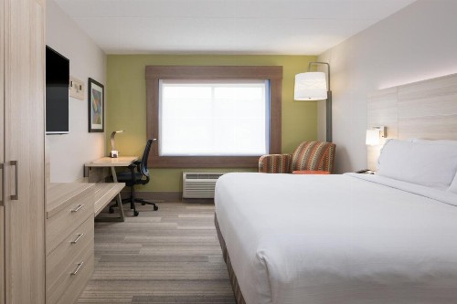Holiday Inn Express Louisville Northeast an IHG Hotel - image 5