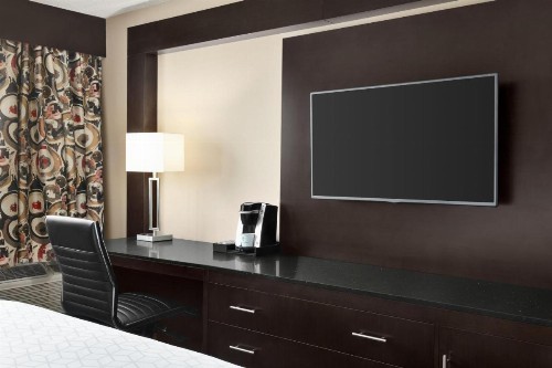 Holiday Inn Louisville East - Hurstbourne an IHG Hotel - image 26
