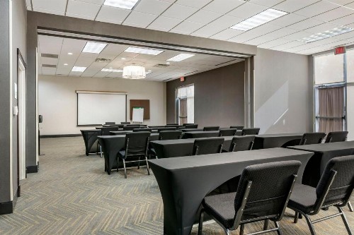 Holiday Inn Louisville Airport South an IHG Hotel - image 12