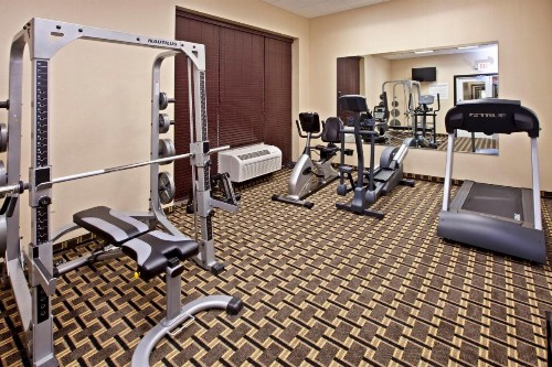 Holiday Inn Louisville Airport South an IHG Hotel - image 14