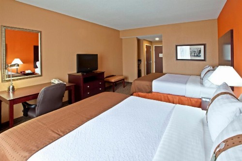Holiday Inn Louisville Airport South an IHG Hotel - image 23