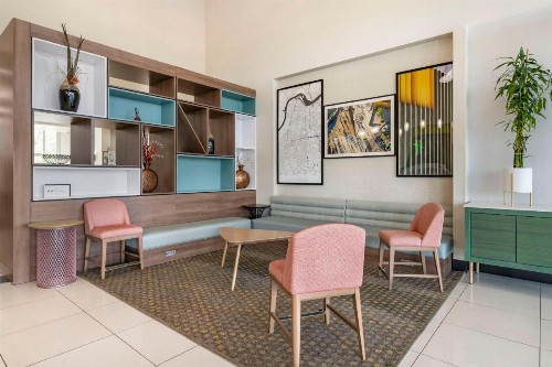 Holiday Inn Louisville Airport South an IHG Hotel - image 39