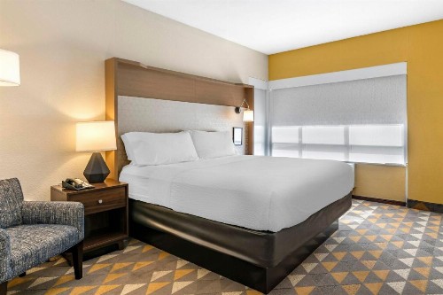 Holiday Inn Louisville Airport South an IHG Hotel - image 47