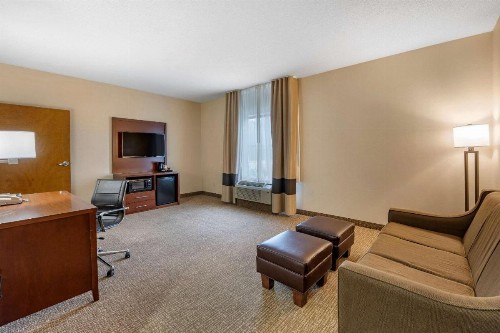 Comfort Inn Southwest Louisville - image 11