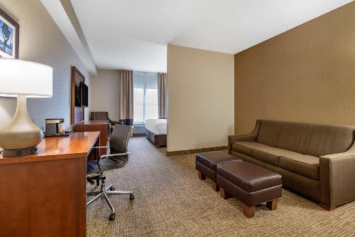 Comfort Inn Southwest Louisville - image 8