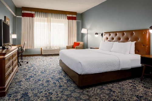 Four Points by Sheraton Louisville Airport - image 10