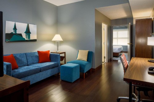Four Points by Sheraton Louisville Airport - image 15