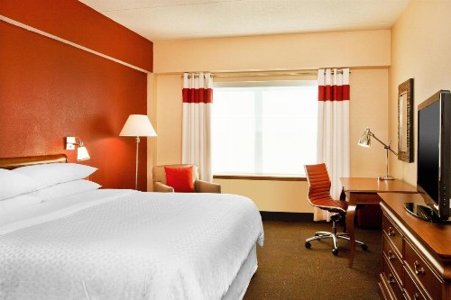Four Points by Sheraton Louisville Airport - image 25
