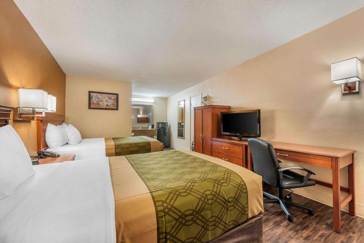 Econo Lodge Downtown Louisville - image 2