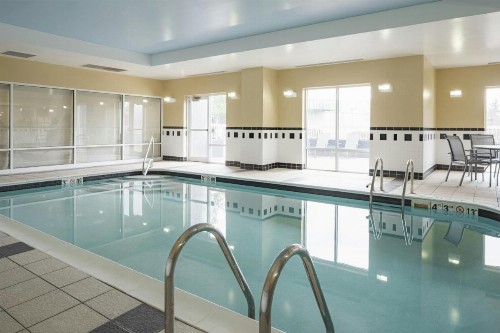 Fairfield Inn and Suites Louisville East - image 21