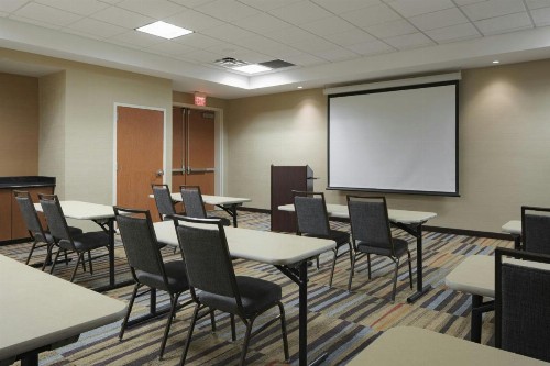 Fairfield Inn and Suites Louisville East - image 23