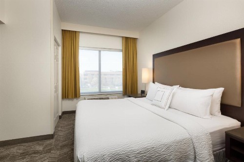 SpringHill Suites Louisville Hurstbourne/North - image 16
