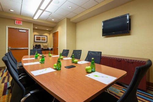 SpringHill Suites Louisville Downtown - image 11