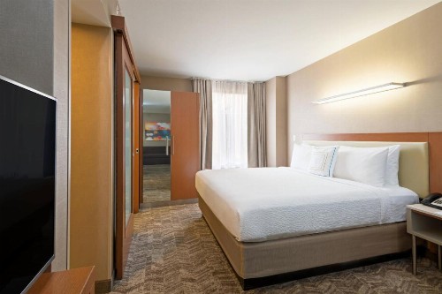 SpringHill Suites Louisville Downtown - image 25
