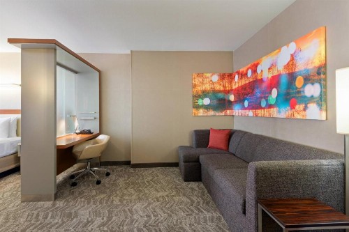 SpringHill Suites Louisville Downtown - image 8