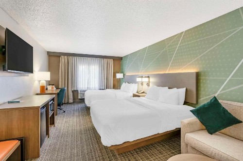 Ramada by Wyndham Louisville Expo Center - image 38