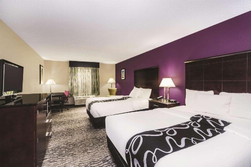 La Quinta by Wyndham Louisville - image 23