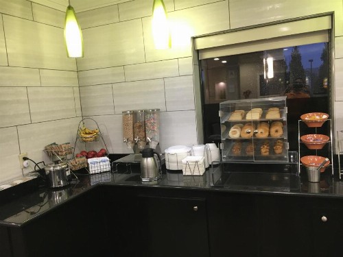 La Quinta by Wyndham Louisville - image 31
