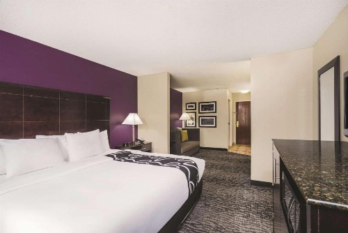 La Quinta by Wyndham Louisville - image 40