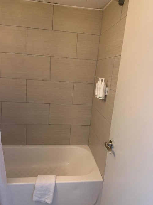 Days Inn by Wyndham Louisville Airport Fair and Expo Center - image 24