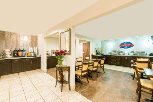 Baymont by Wyndham Louisville East - image 14