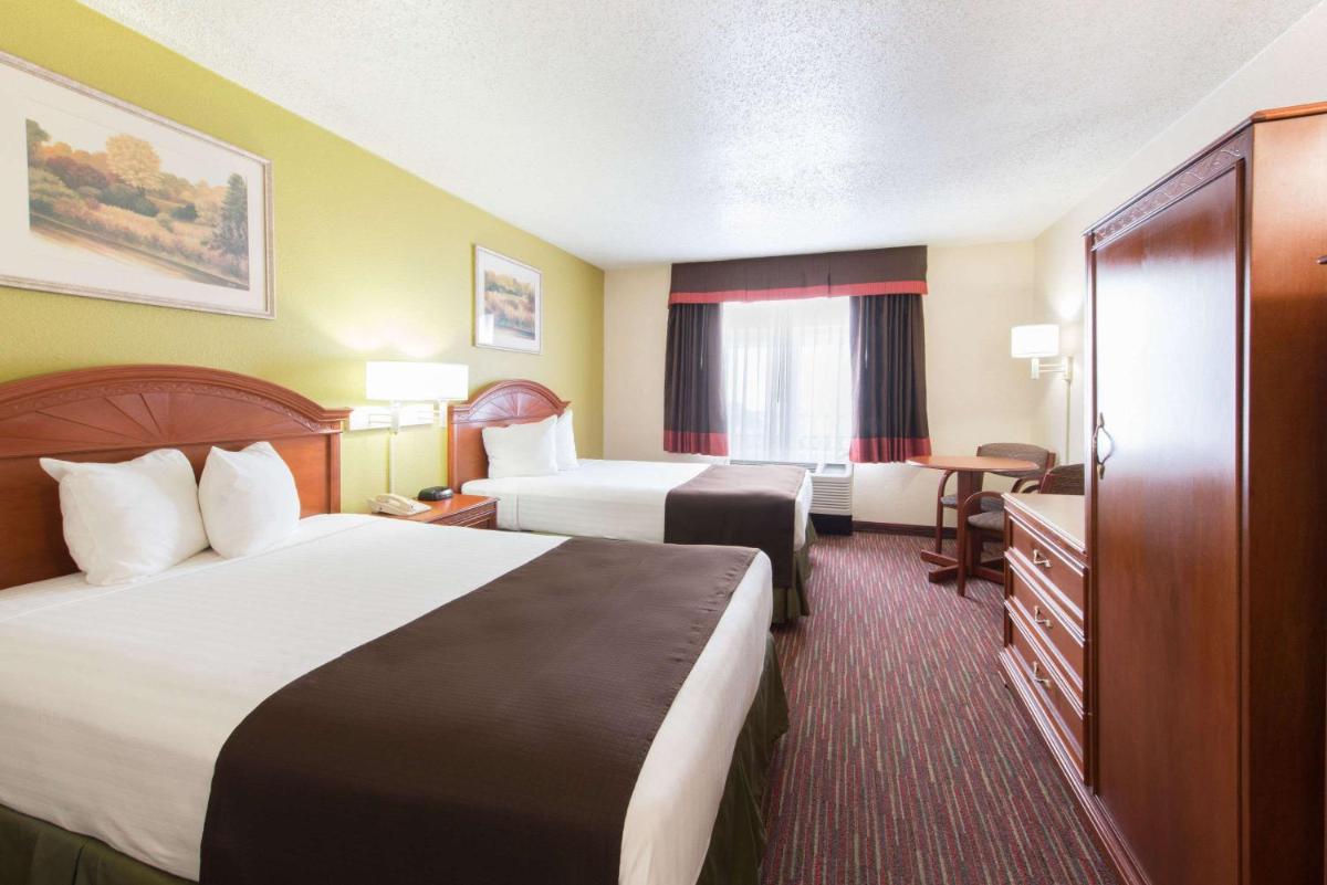 Baymont by Wyndham Louisville East - image 6