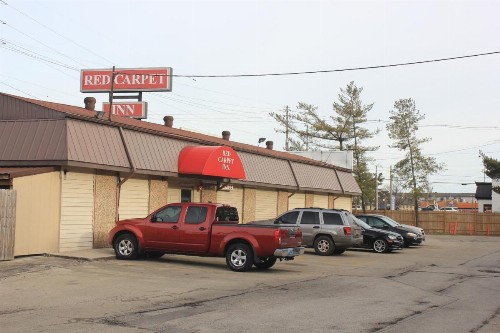 Red Carpet Inn - Louisville - image 6