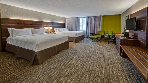 Holiday Inn Express Louisville Airport Expo Center an IHG Hotel - image 6
