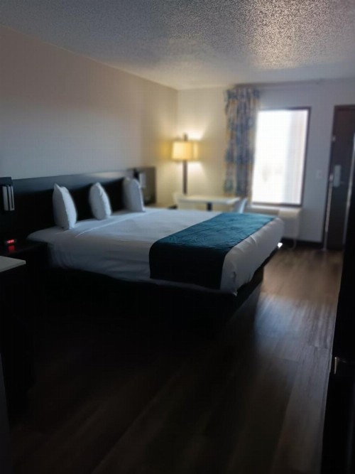 Rodeway Inn Louisville - image 11