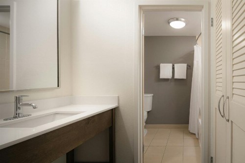 Courtyard by Marriott Louisville East - image 24