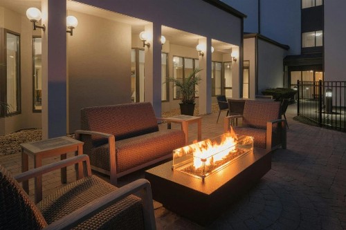 Courtyard by Marriott Louisville East - image 31