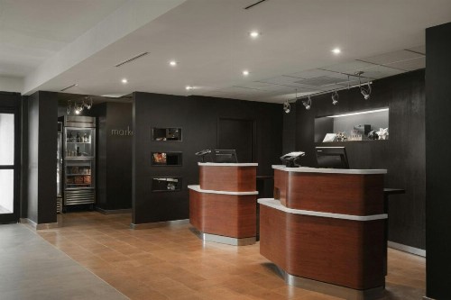 Courtyard by Marriott Louisville East - image 8