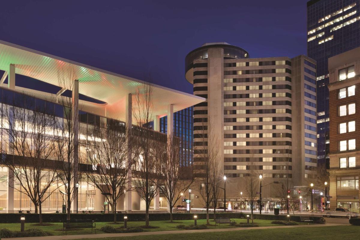 Hyatt Regency Louisville - image 4
