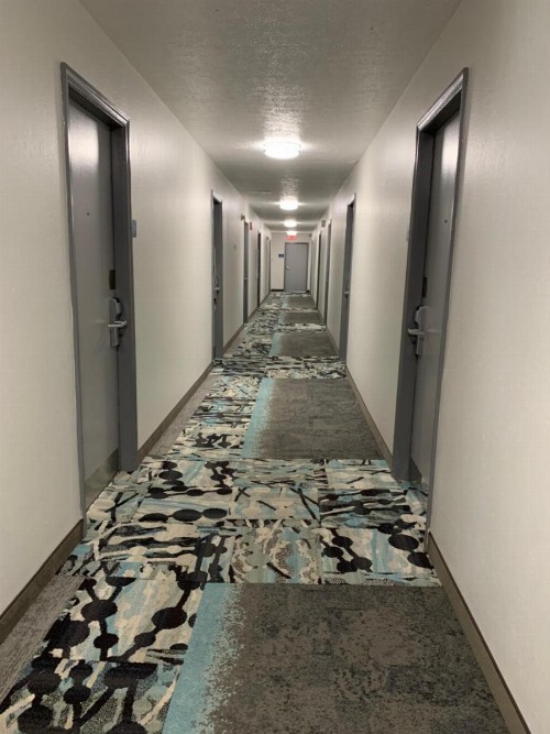 DuPont Suites - Louisville - St. Matthews - image 10