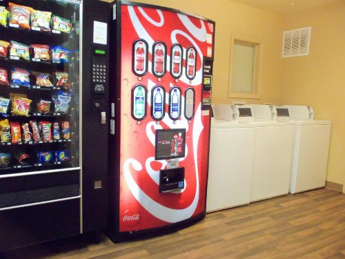 DuPont Suites - Louisville - St. Matthews - image 2