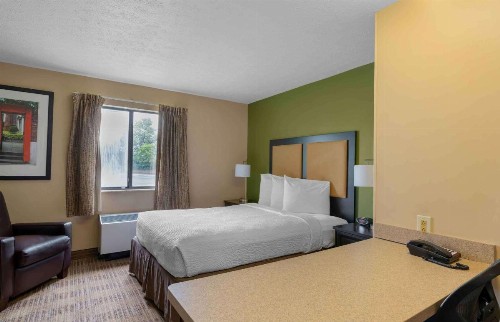 Extended Stay America Suites - Louisville - Hurstbourne - image 2