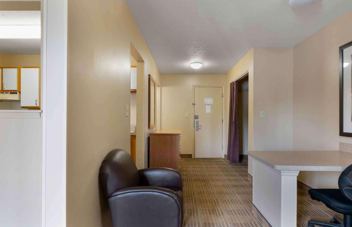 Extended Stay America Suites - Louisville - Hurstbourne - image 3