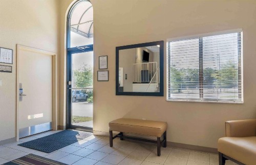 Extended Stay America Suites - Louisville - Hurstbourne - image 9
