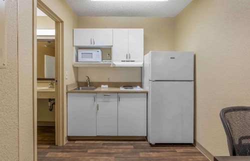 Extended Stay America Suites - Louisville - Dutchman - image 40
