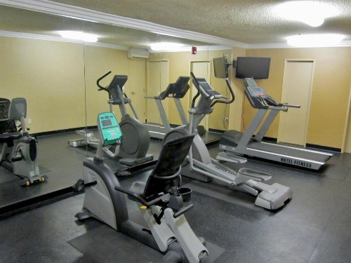 Extended Stay America Suites - Louisville - Alliant Avenue - image 36