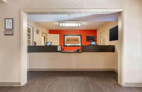 Extended Stay America Suites - Louisville - Alliant Avenue - image 4