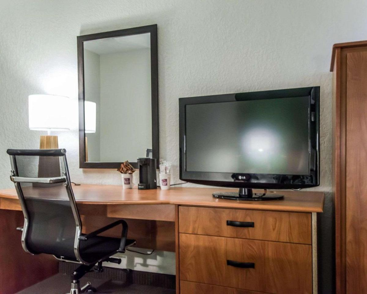 Sleep Inn - image 2