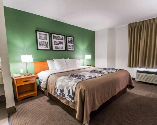 Sleep Inn - image 5
